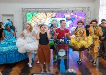 Ju Marques e Forró do Muído são destaques no Arraiá da Prefs em Porto Velho