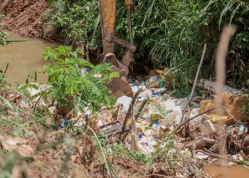 Prefeitura de Porto Velho alerta moradores sobre notificações por descarte irregular de entulhos