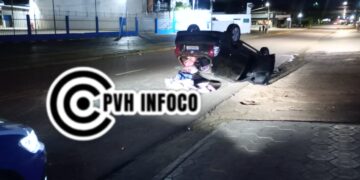 Fiat Toro Atinge Lateral de Palio em Cruzamento e Veículo Capota