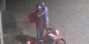 Tocaia: Motoboy é Assaltado por Criminosos Armados Durante Entrega em Porto Velho