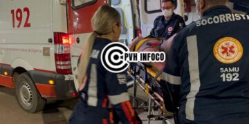 Colisão entre duas motos deixa quatro feridos no bairro Tucumanzal, em Porto Velho