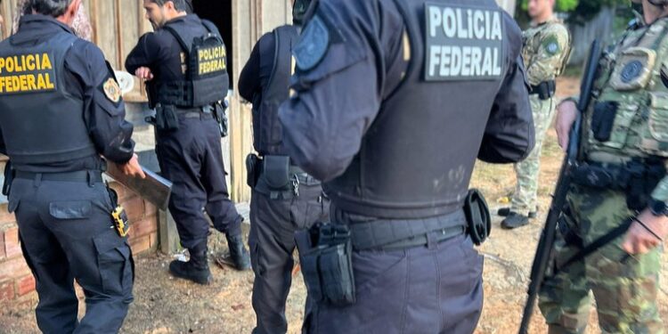 PF reprime garimpo ilegal em terra indígena de Rondônia e Mato Grosso