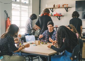 Resolução institui parâmetros para itinerários formativos