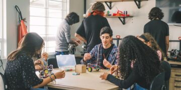 Resolução institui parâmetros para itinerários formativos