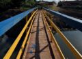 Ponte na rua 16 de Junho é reconstruída e já está liberada para pedestres