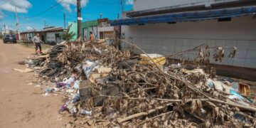 Prefeitura solicita aos moradores que aguardem o aviso da Semusb para retirar os entulhos dos quintais