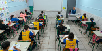 Porto Velho garante valorização histórica com implantação do piso nacional do magistério