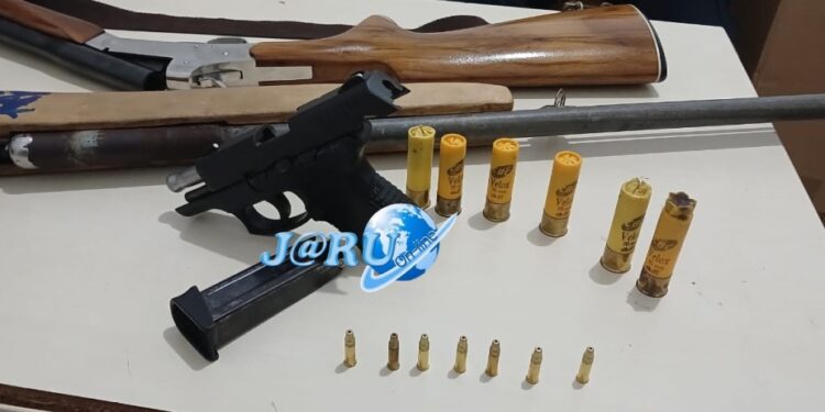 PERIGOSOS: Polícia apreende armas e impede possível ataque entre facções rivais