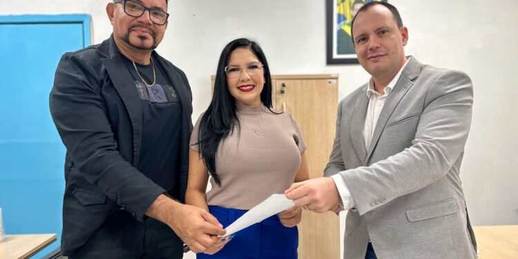 Deputada Cristiane Lopes anuncia mais 2 milhões Para o Hospital João Paulo II e HB