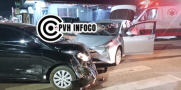 Acidente entre veículos deixa motorista ferida no centro de Porto Velho