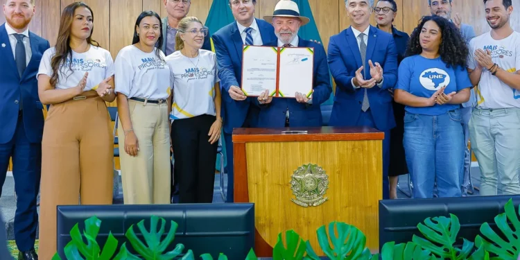 PROGRAMA NACIONAL DE AGENTES DA EDUCAÇÃO — PNAE