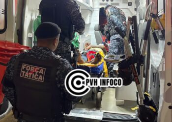 Fuga alucinada termina em acidente grave e prisão de assaltantes na capital
