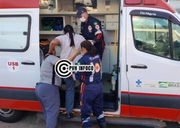 Frentista fica ferida após ser atropelada por carro em posto de combustíveis em Porto Velho