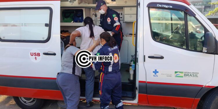 Frentista fica ferida após ser atropelada por carro em posto de combustíveis em Porto Velho