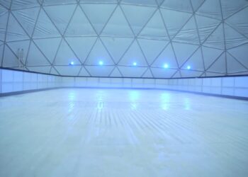 Abertas as inscrições para a pista de gelo: diversão garantida a partir de sábado (29)