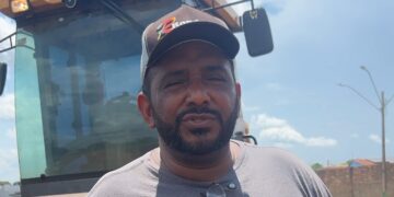 Bairro Novo Horizonte recebe 650 metros de asfalto na Rua Circular I